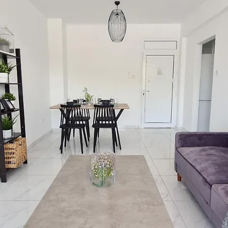 Phaedrus Living - Seaside Executive Flat Harbour 206 Apartment Paphos Exterior photo