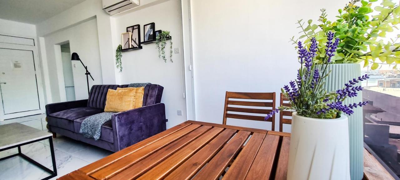 Phaedrus Living - Seaside Executive Flat Harbour 206 Apartment Paphos
